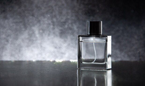 کادو دادن عطر به آقایان