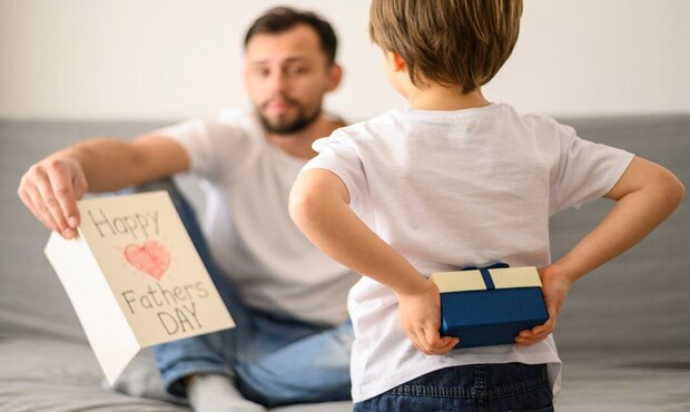 ایده های متنوع هدیه برای روز پدر