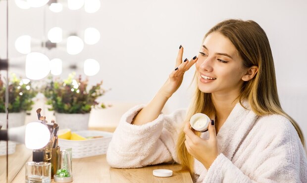 چرا لایه برداری در زمستون مهمه؟
