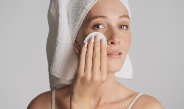چطور پوست خودمون رو پاکسازی کنیم؟