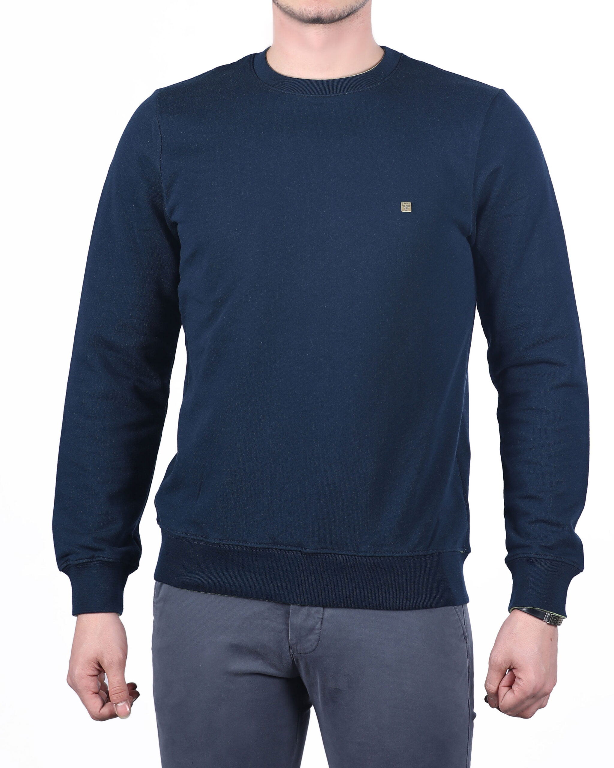 پلیور مردانه نخی ساده - سرمه ای روشن - روبه‌رو