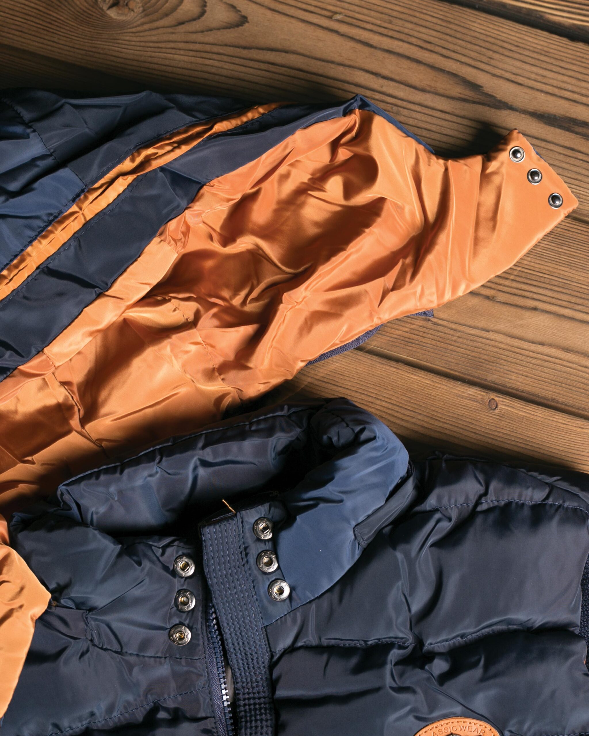 کاپشن جلیقه ای مردانه - سرمه‌ ای - جزییات