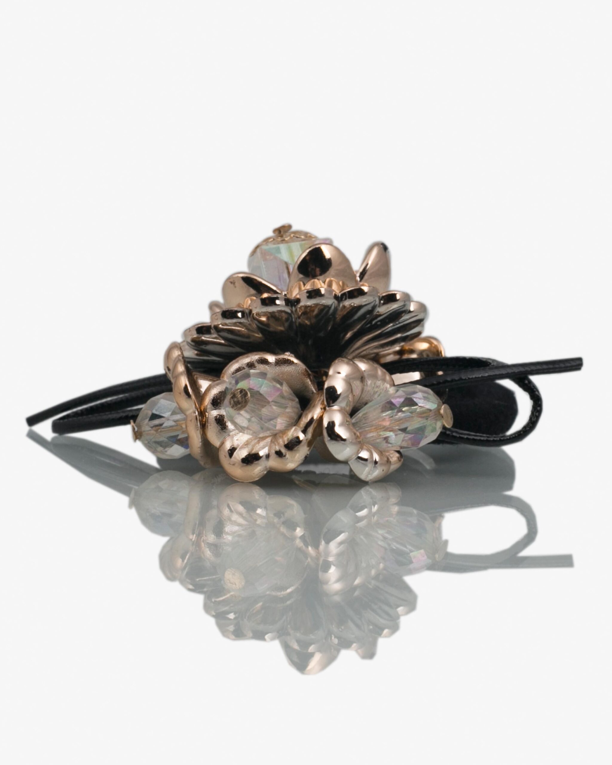 کش موی گلدار - روبه‌رو