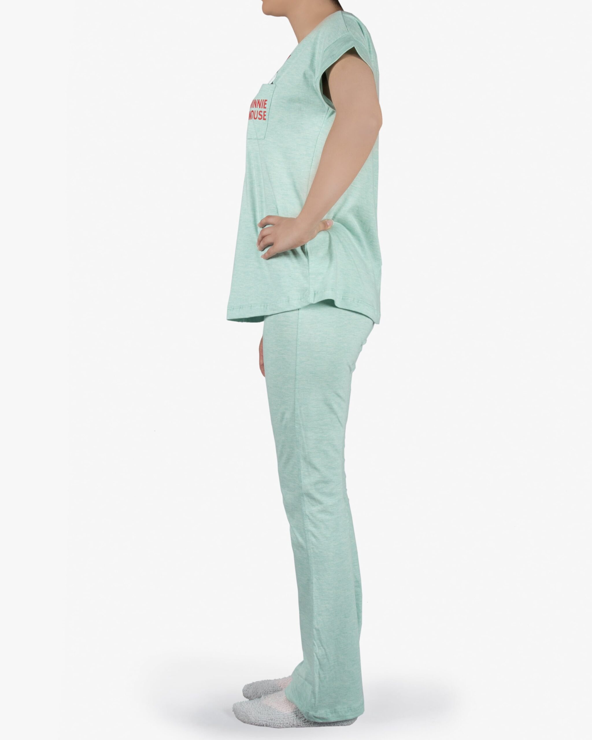 ست تیشرت و شلوار نخی زنانه طرح میکی موس -سبز زمردی- بغل