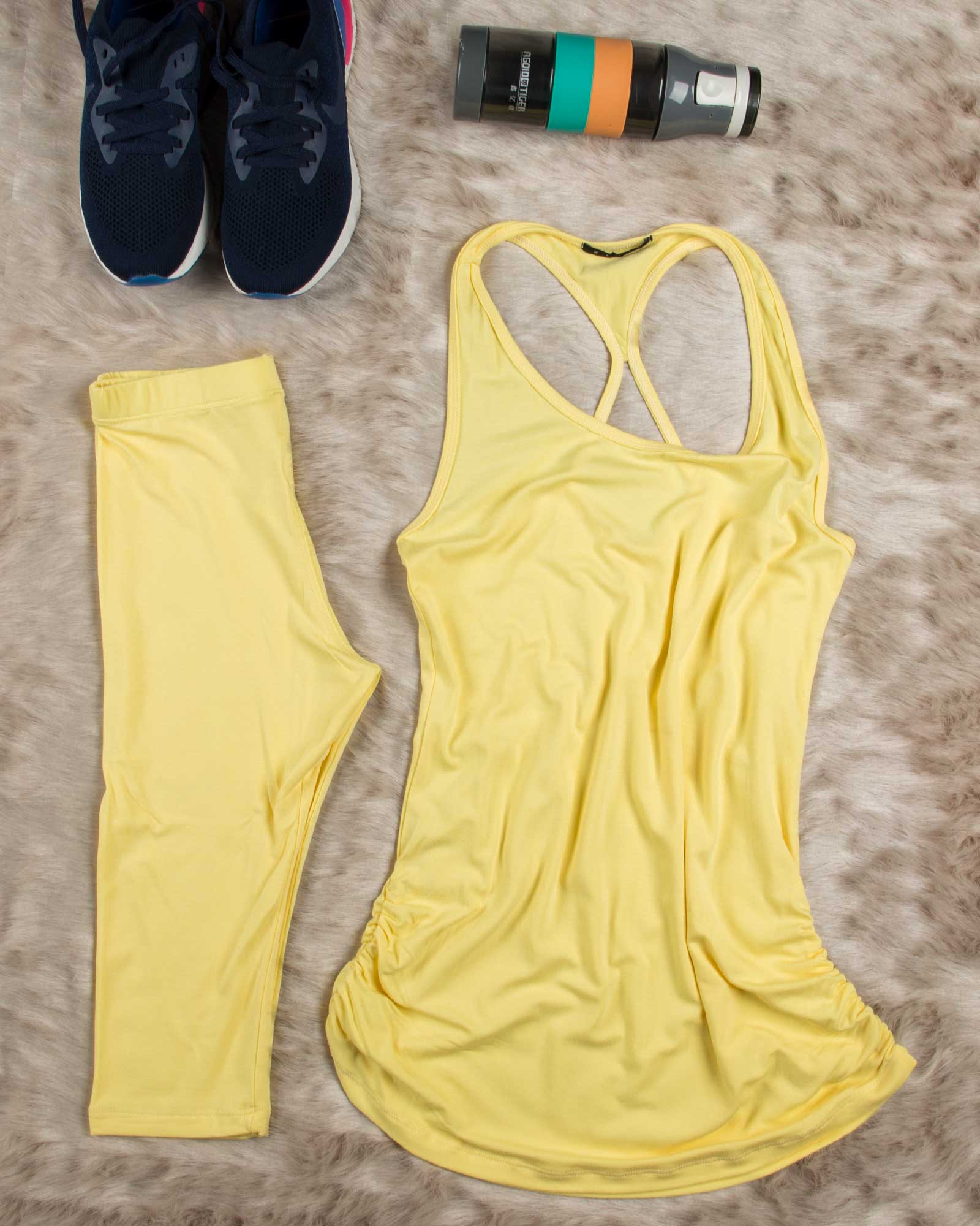 تاپ و شلوارک زنانه اسپرت - لیمویی - محیطی