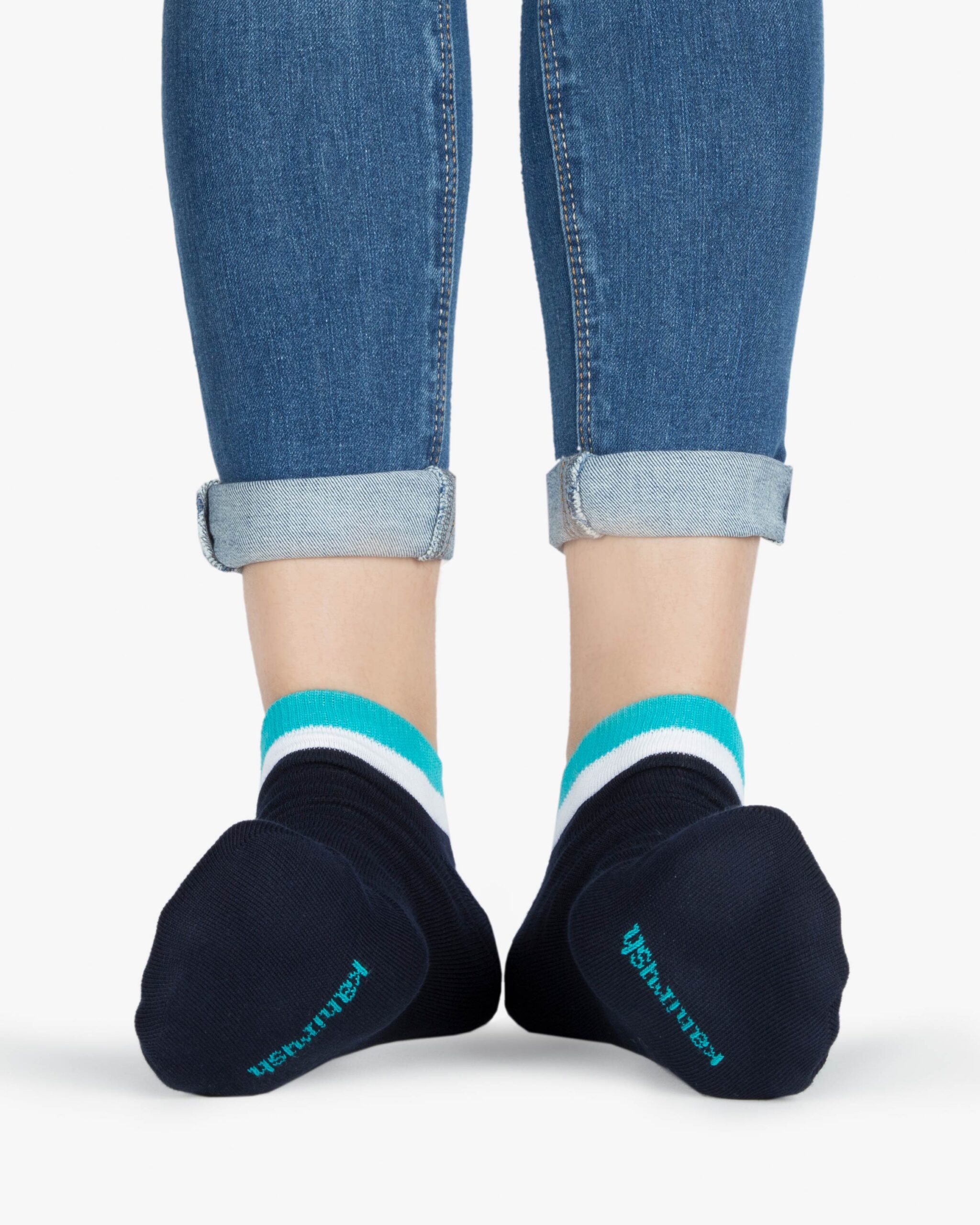 جوراب نخی با لبه‌ی رنگی -آبی فیروزه‌ای - روبه‌رو۲