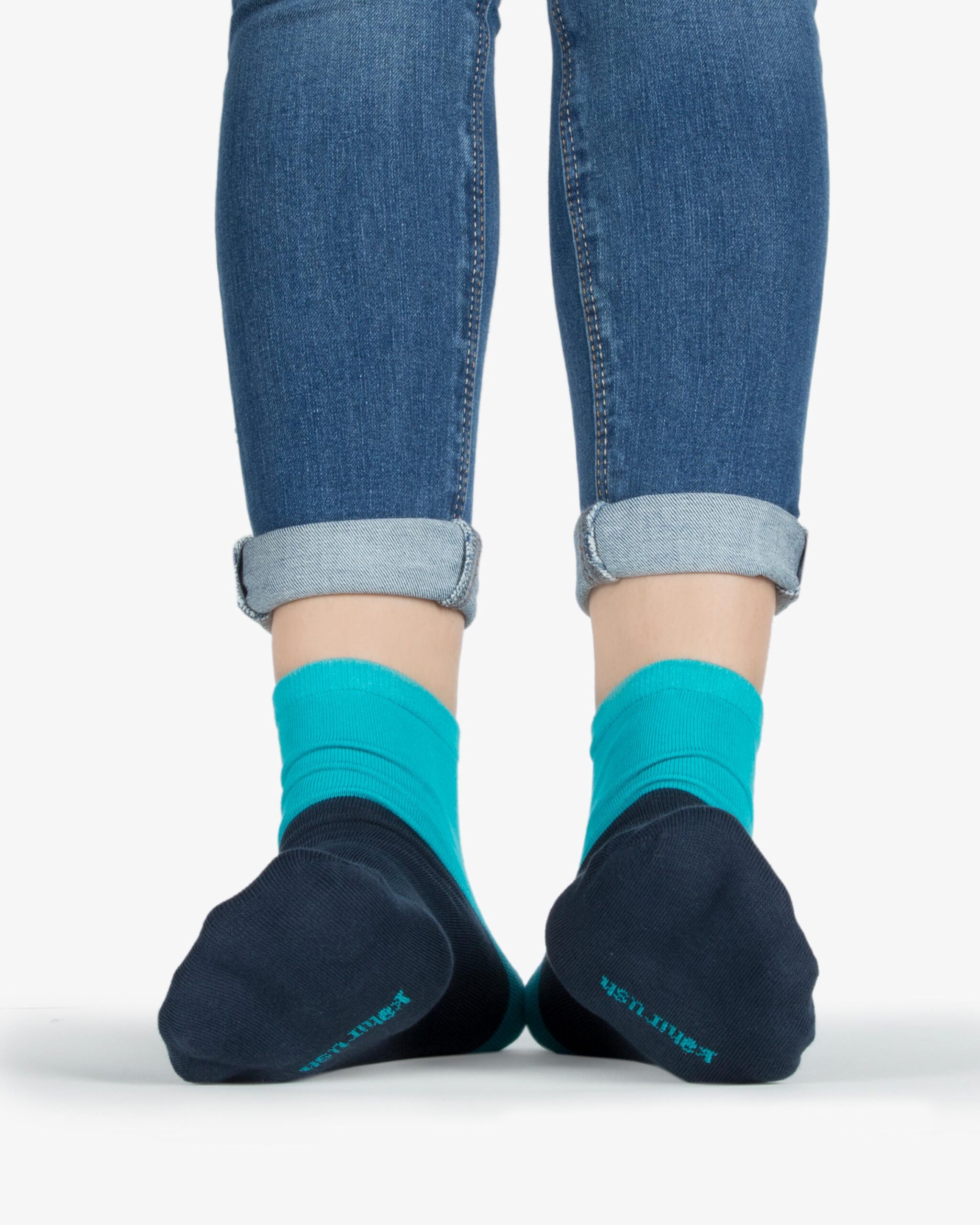 جوراب نخی دو رنگ -آبی فیروزه ای - روبه‌رو۲