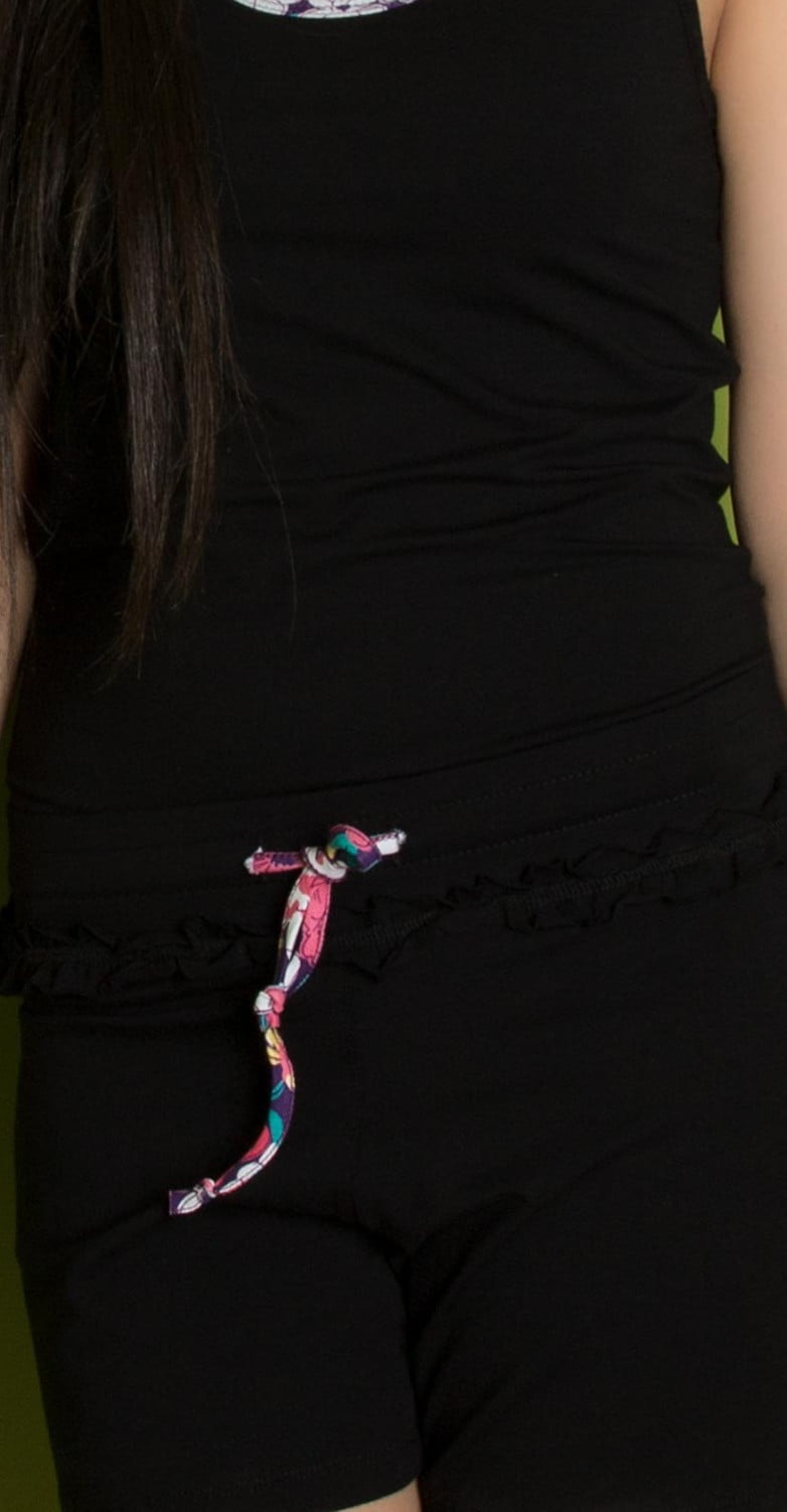 تاپ-شلوارک-دخترانه-خانگی-مشکی-محیطی