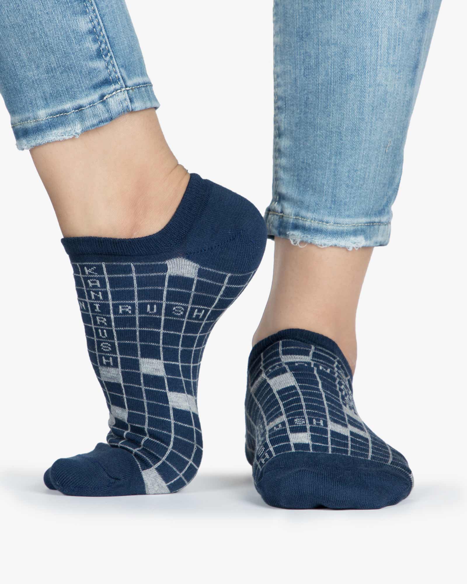 جوراب ساق کوتاه زنانه طرح شطرنجی - سرمه ای تیره - ساق کوتاه - بغل پا