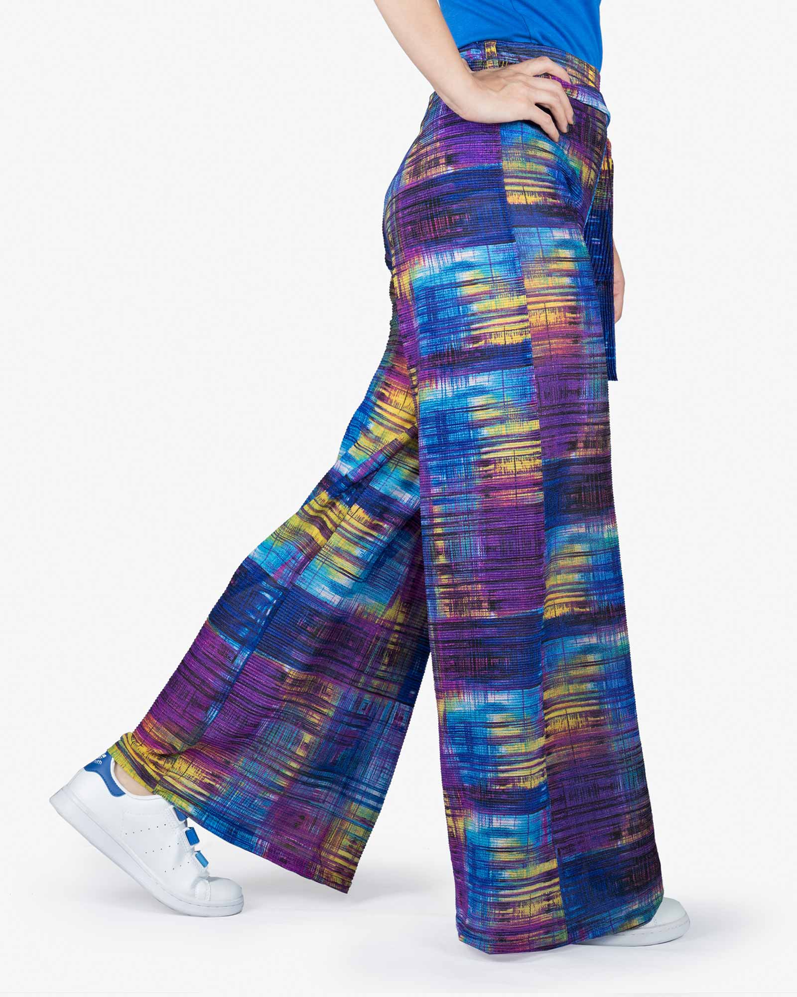 شلوار گشاد رنگی زنانه - آبی - بغل