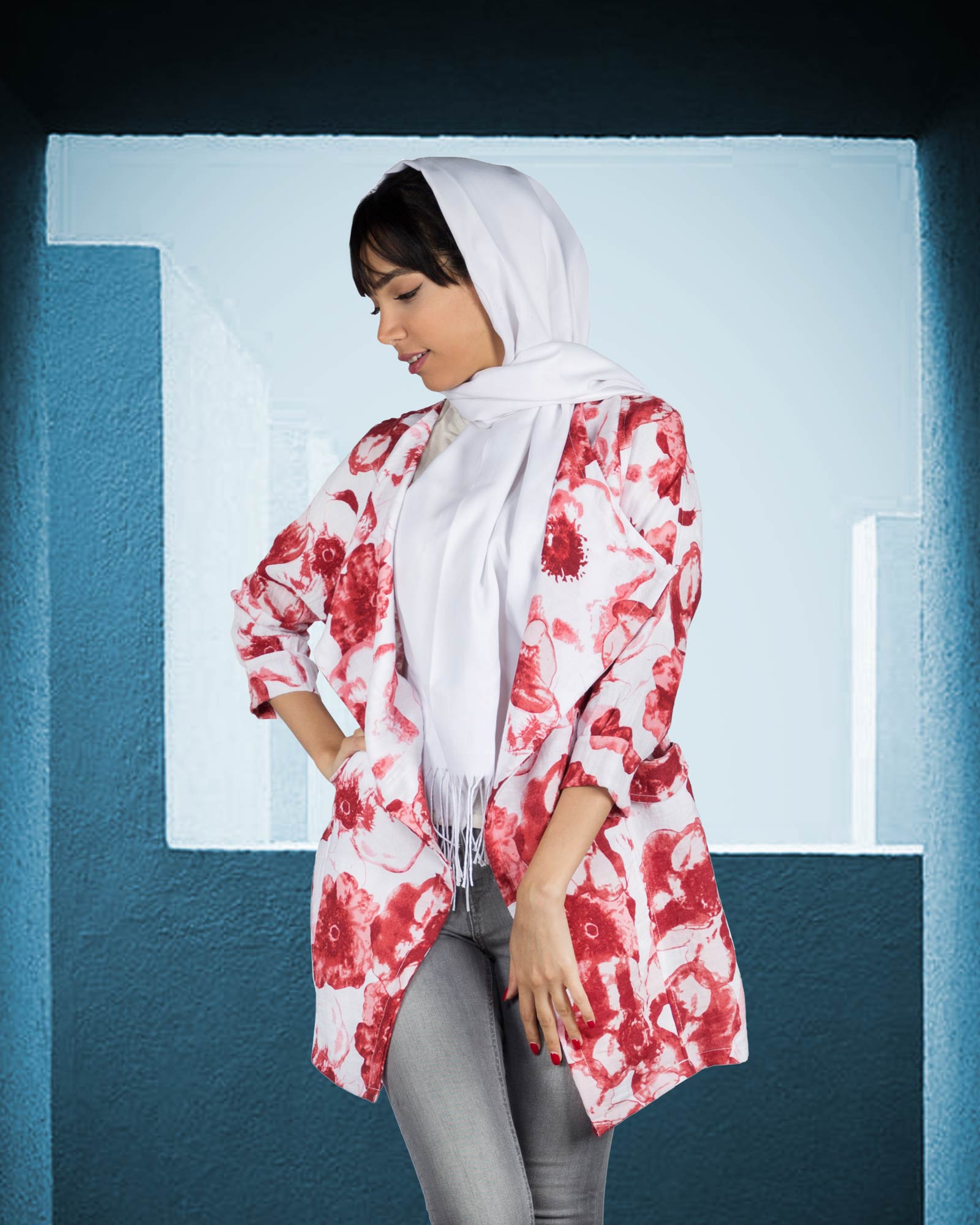 مانتو گلدار کوتاه زنانه جلو باز - زرشکی - محیطی