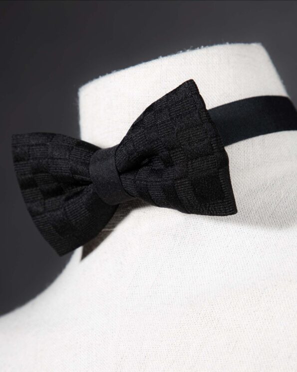 پاپیون مشکی نخی مردانه- محیطی