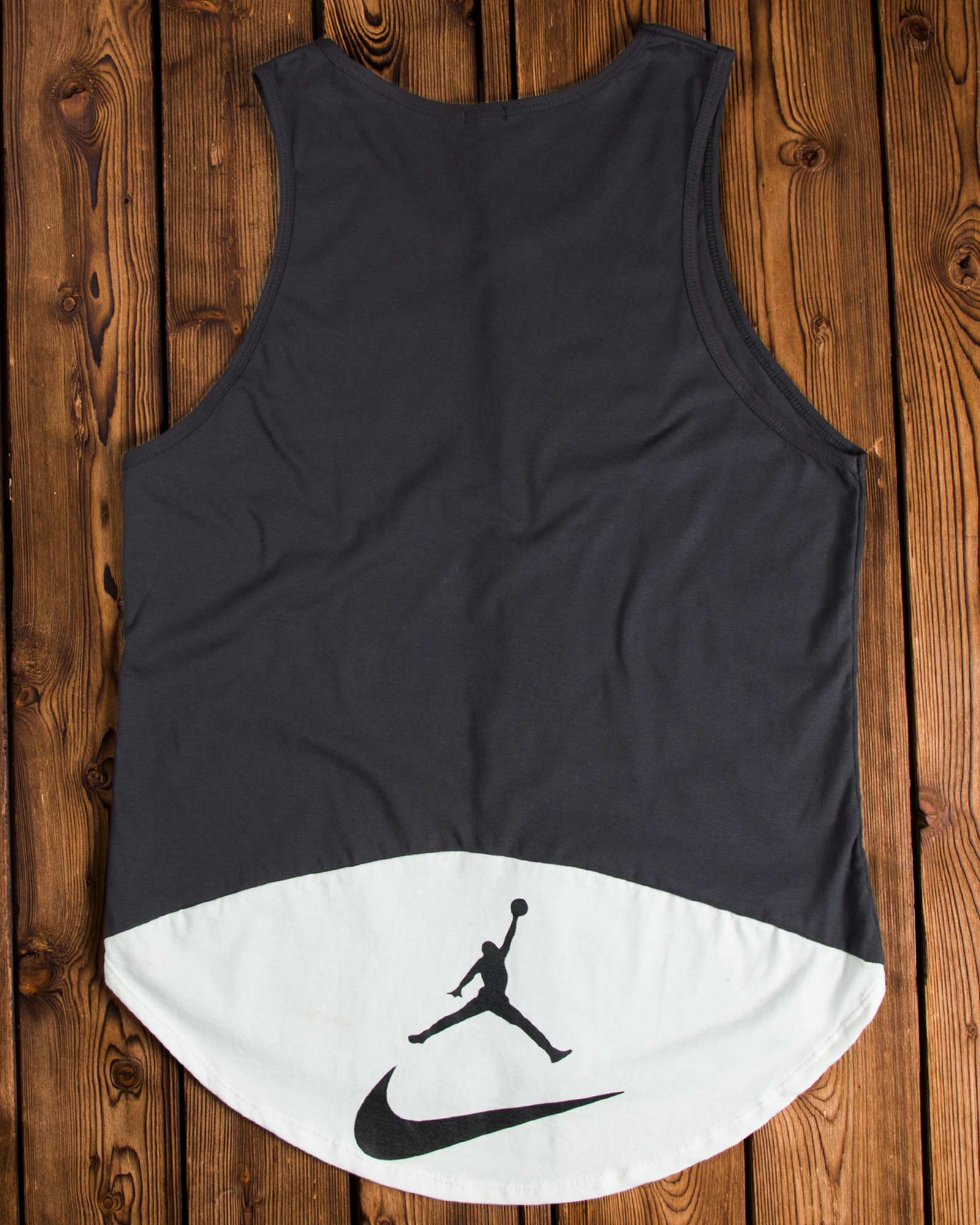 تاپ اسپرت مردانه مدل نایک - خاکستری تیره - پشت