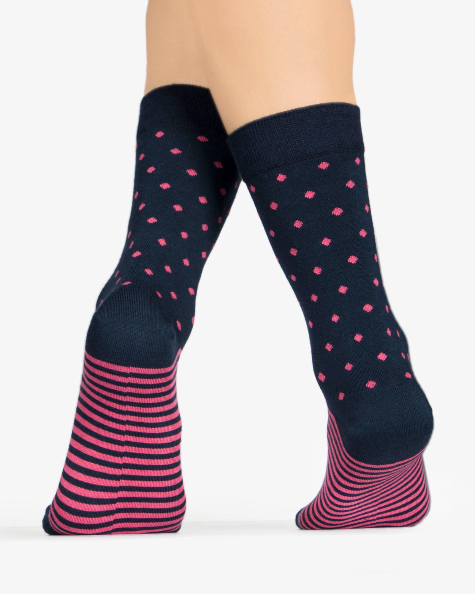 جوراب راه راه کشی طرح نقطه - سرخابی - پشت