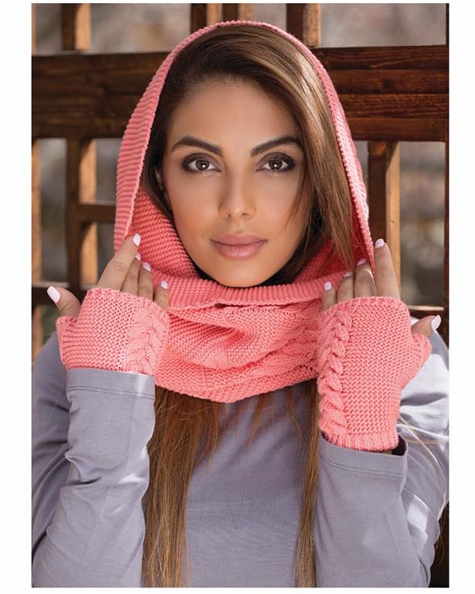 ست کلاه و شال گردن و دستکش بافتنی ساده - هلویی سیر - رو به رو