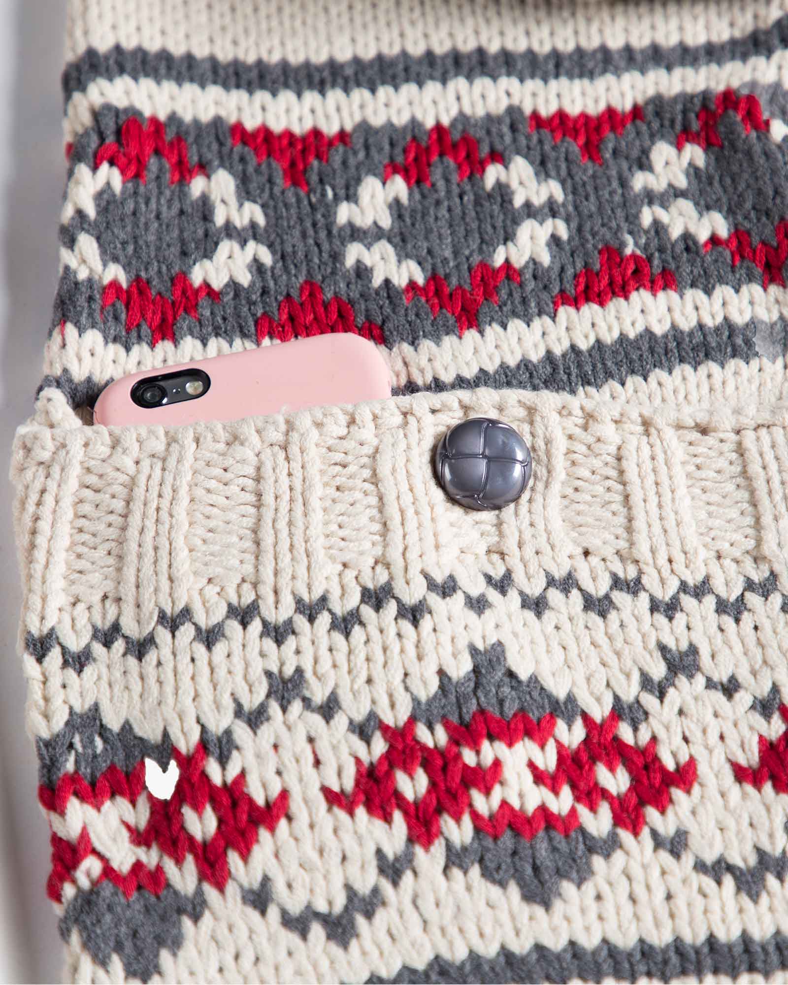 کلاه شال گردن جیب دار طرح دار - زرشکی - محصول