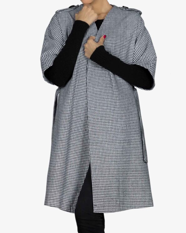 پالتو فوتر زنانه طرح دار سیاه سفید - سفید - رو به رو