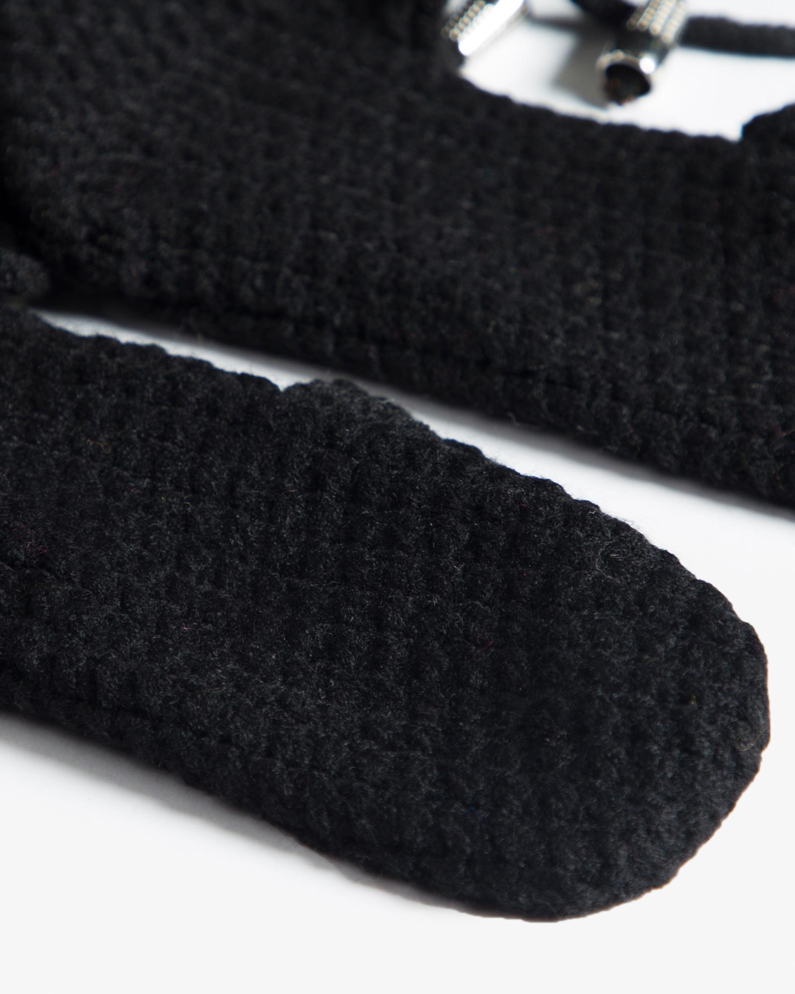 پاپوش بافت زنانه ساده بند دار - مشکی - پاپوش بافتنی