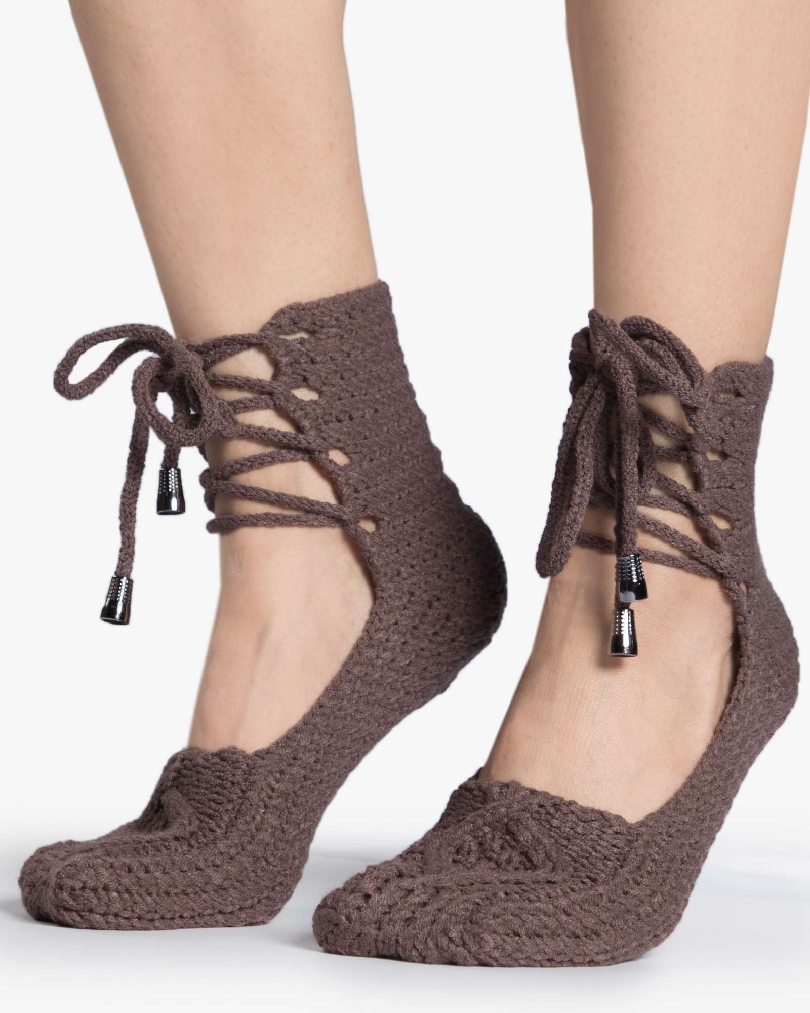 پاپوش بافت زنانه ساده بند دار - کالباسی تیره - بغل