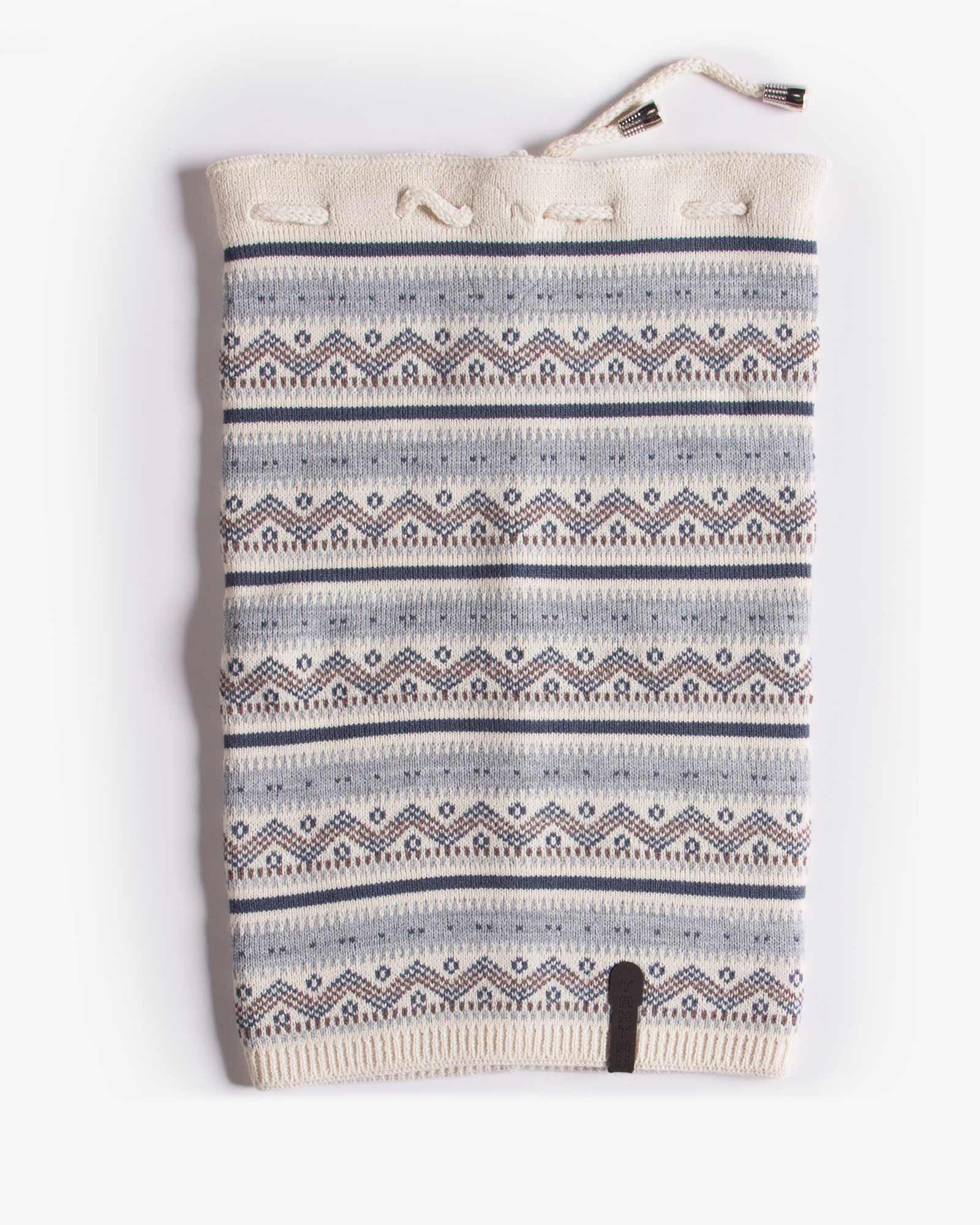 کلاه بافت طرح دار دو سر باز - کرمی - باز