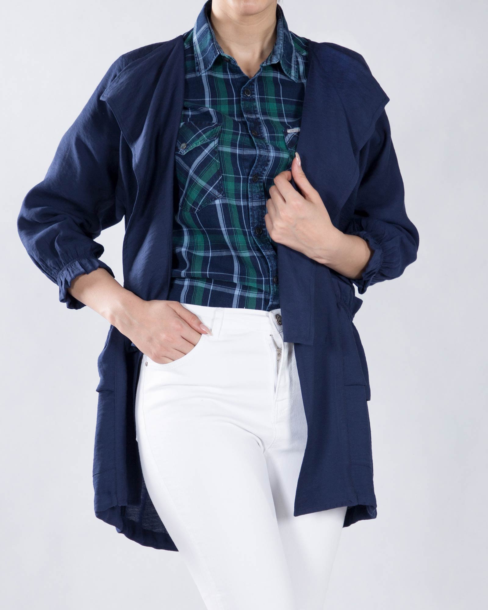 مانتو کوتاه ساده اسپرت دخترانه - سرمه ای - جلو باز