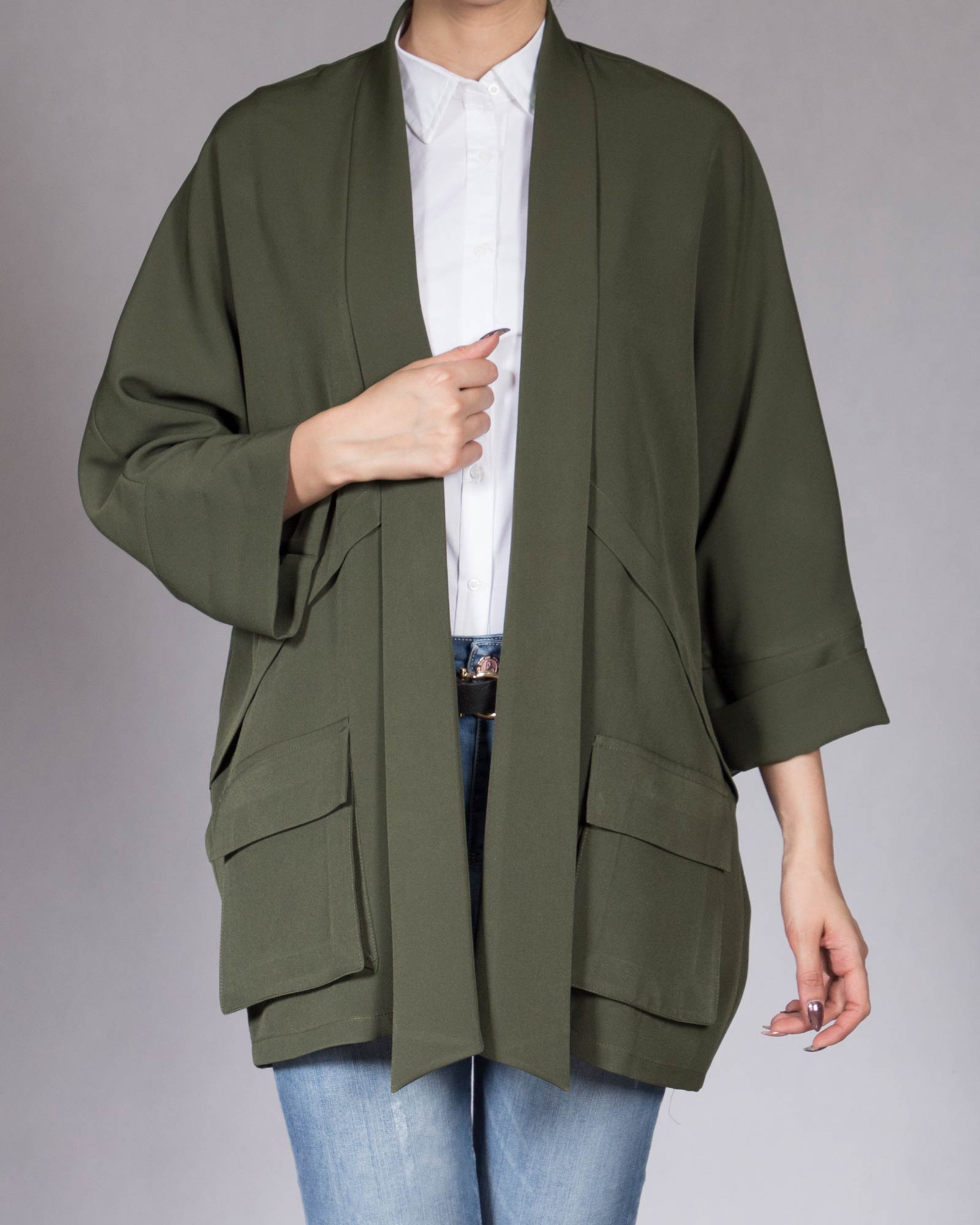 مانتو کوتاه اسپرت ساده - سبز تیره - رو به رو