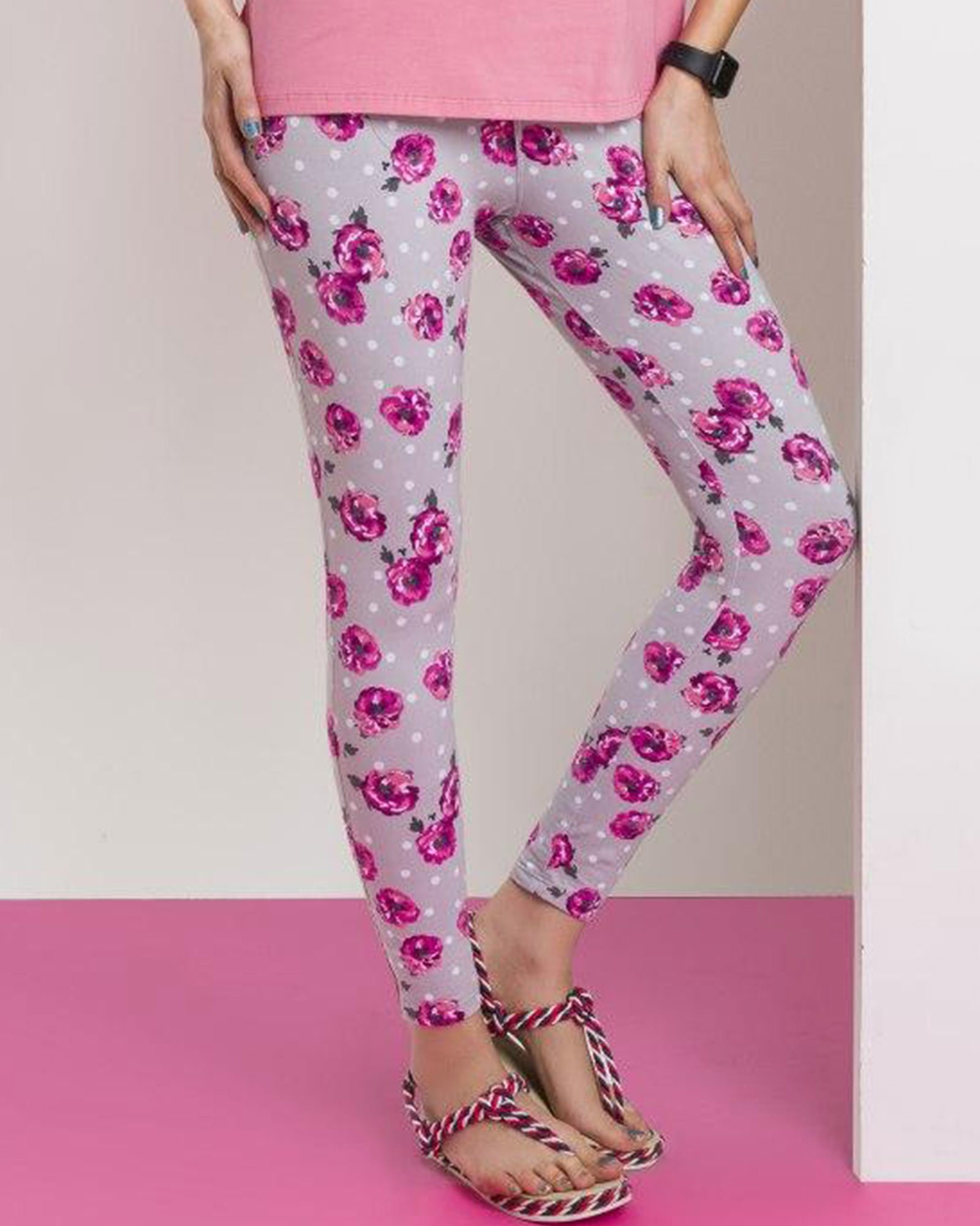 لگینگ زنانه نخی گلدار - طوسی - محیطی