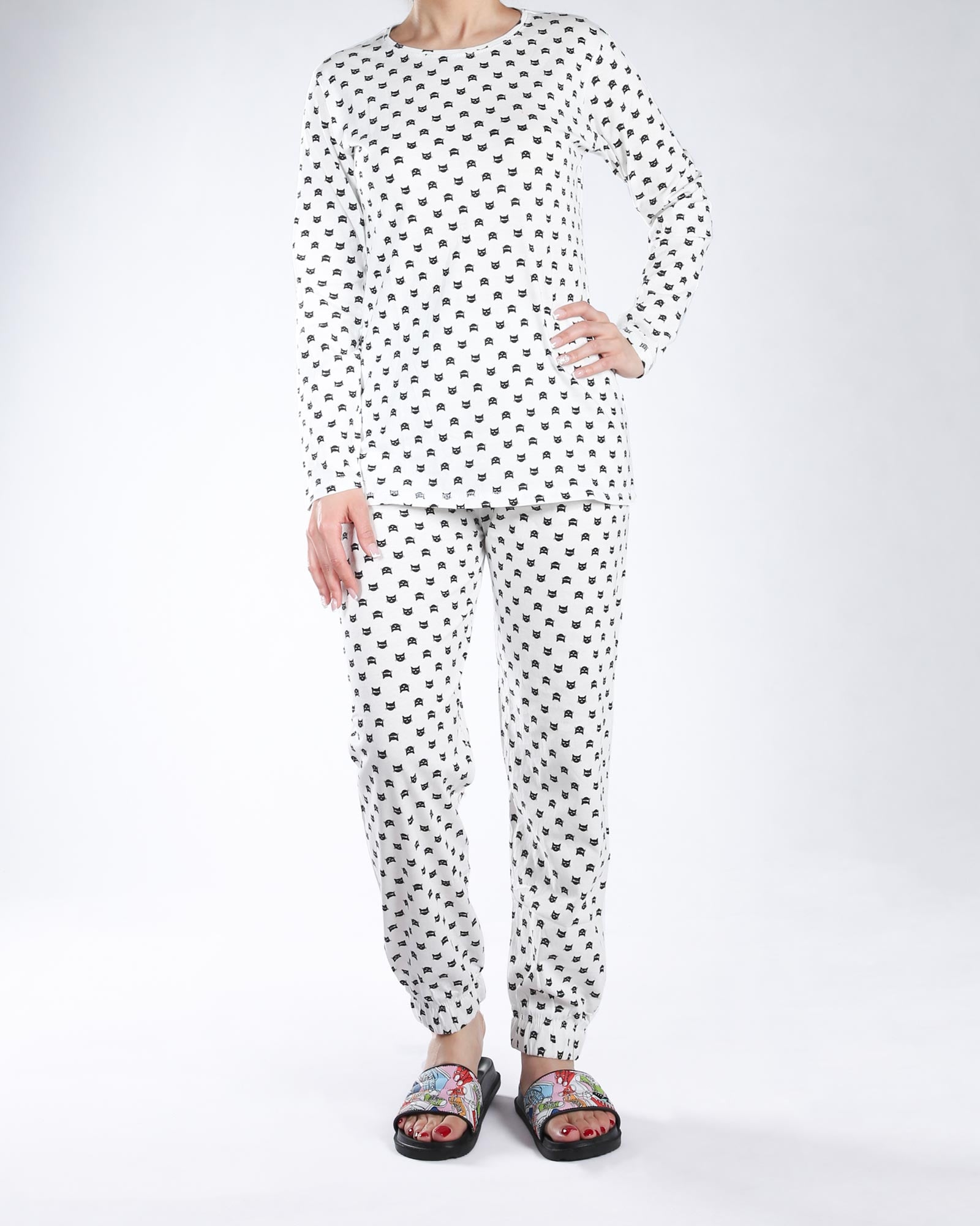 بلوز شلوار زنانه طرح گربه - سفید - رو به رو