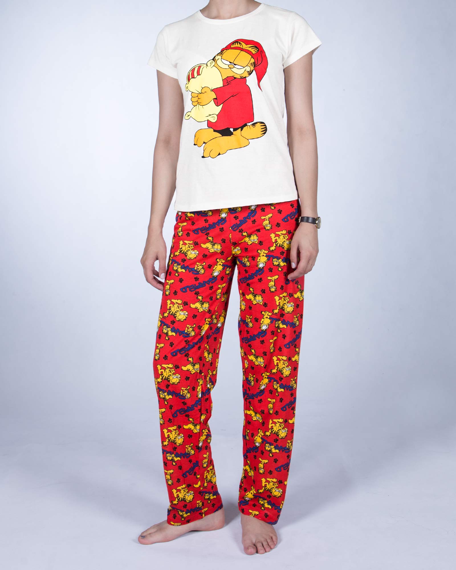 تیشرت شلوار راحتی زنانه طرح گارفیلد - سفید - رو به رو