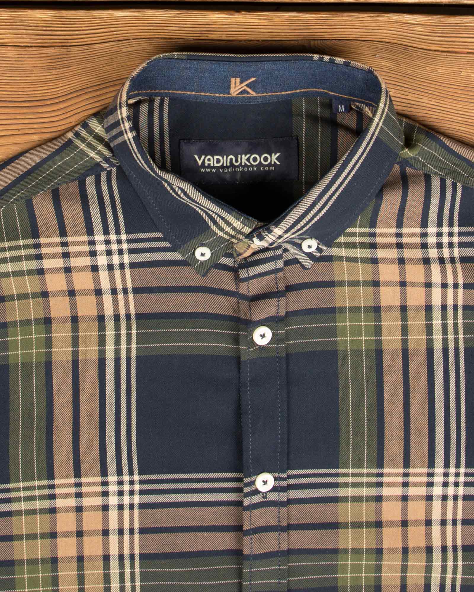 پیراهن چهارخانه آستین بلند مردانه - سرمه ای - یقه