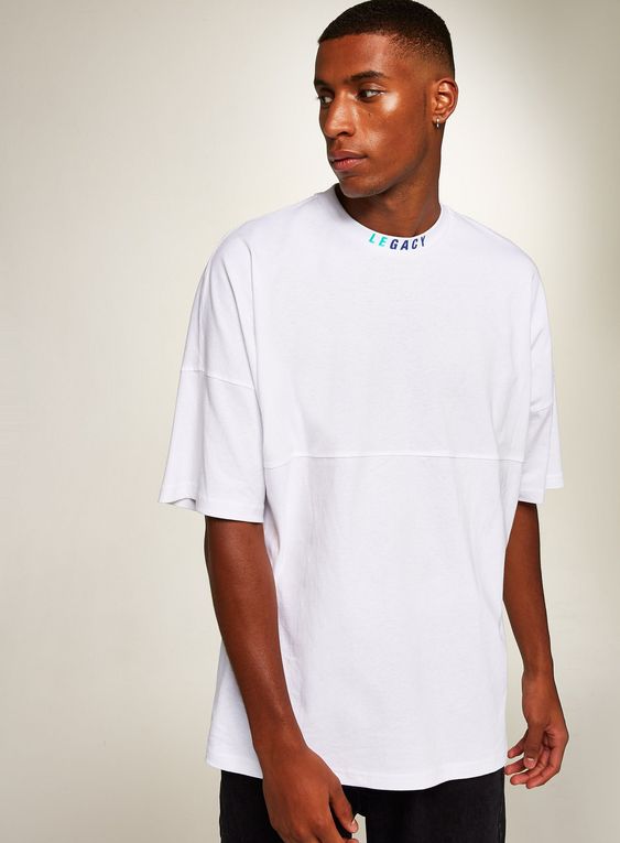 انواع تیشرت مردانه مدل اورسایز سفید رنگ