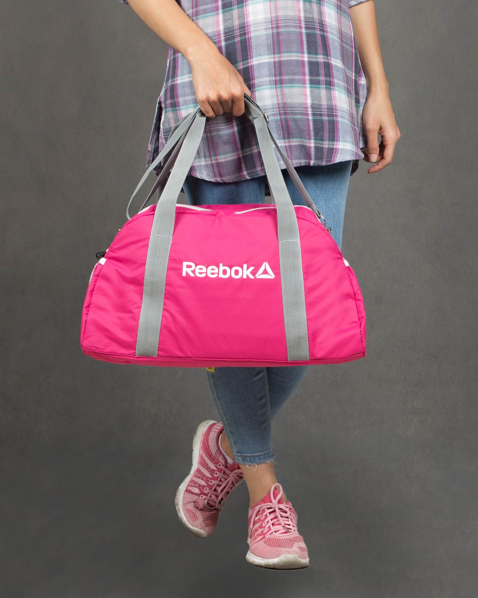 ساک ورزشی مدل ریبوک - صورتی - زنانه