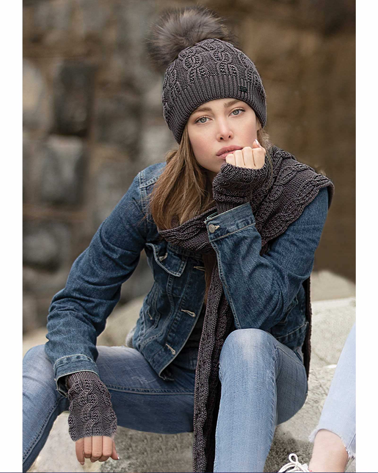 ست کلاه و شال گردن بافت و دستکش بدون انگشت - خاکستری - محیطی