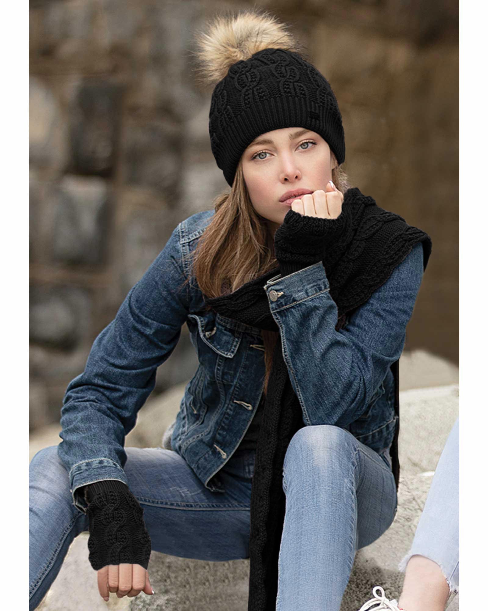 ست کلاه و شال گردن بافت و دستکش بدون انگشت - مدل مشکی - محیطی