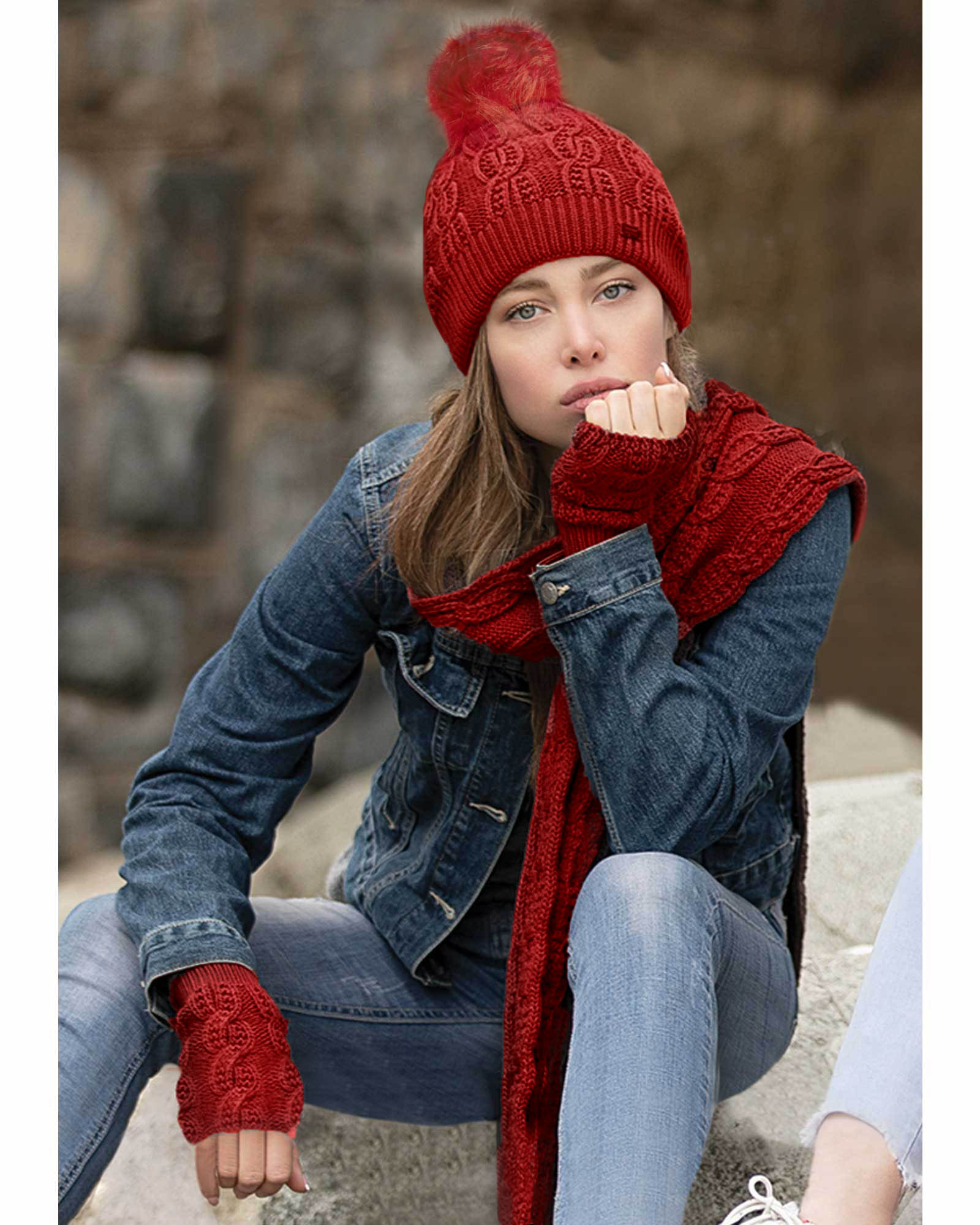 ست کلاه و شال گردن بافت و دستکش بدون انگشت - قرمز