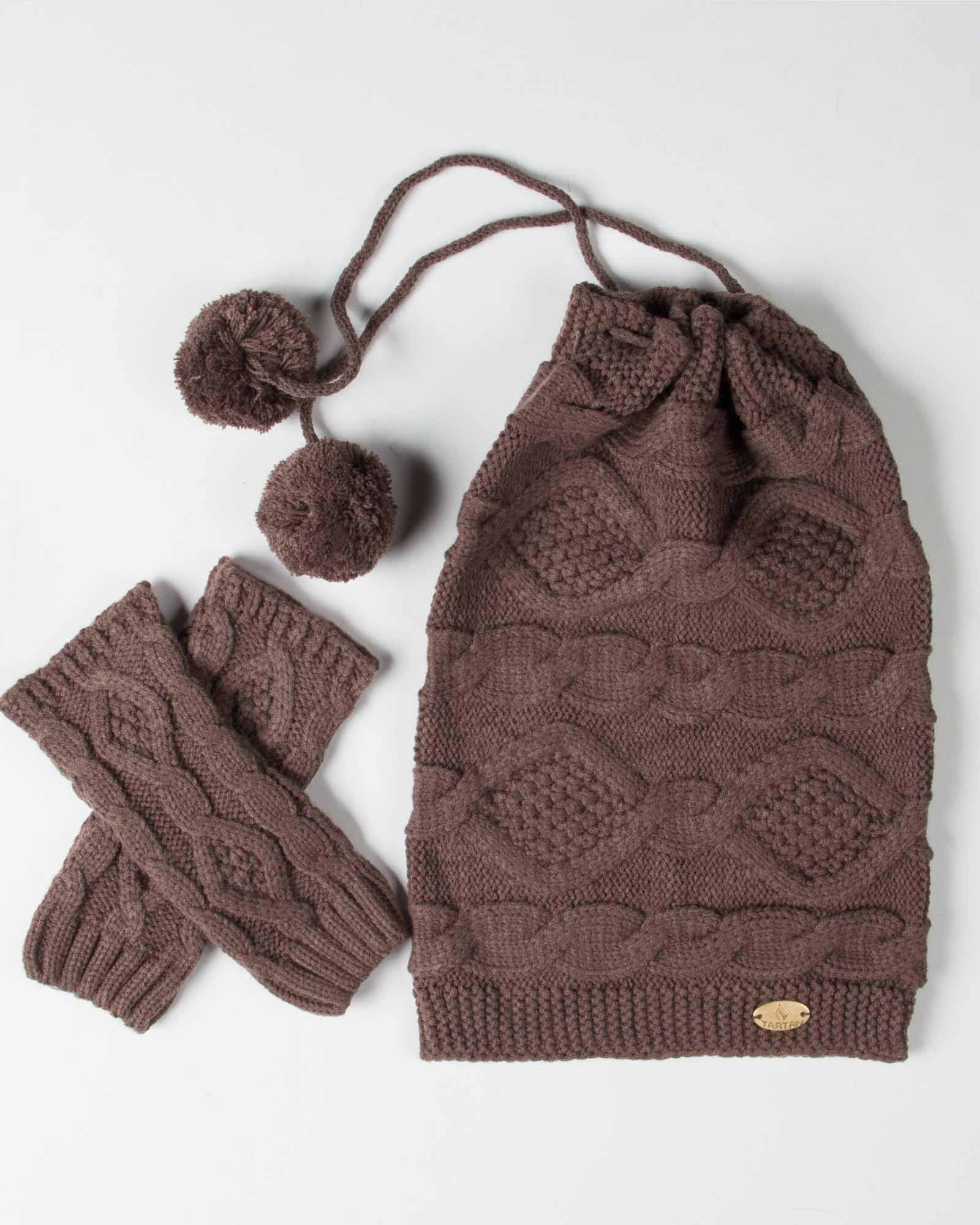 ست کلاه گردنی و دست پوش بافت - کالباسی تیره - رو به رو