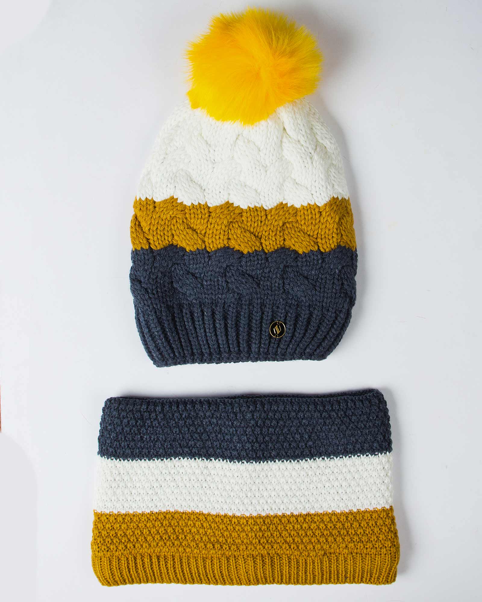 کلاه و شال گردن رینگی بافت راه راه رنگی - سرمه ای - رو به رو