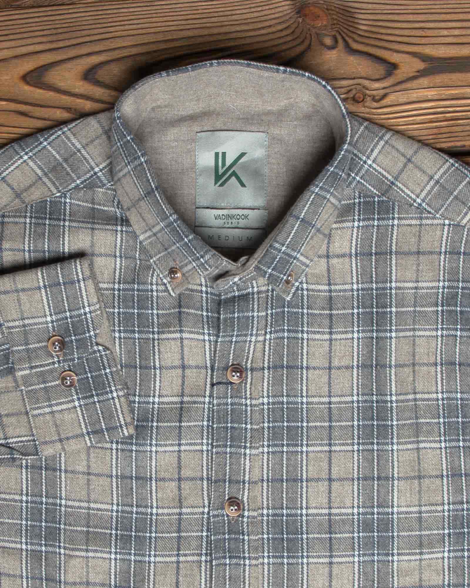 پیراهن پشمی چهارخانه مردانه کرمی - یقه مردانه