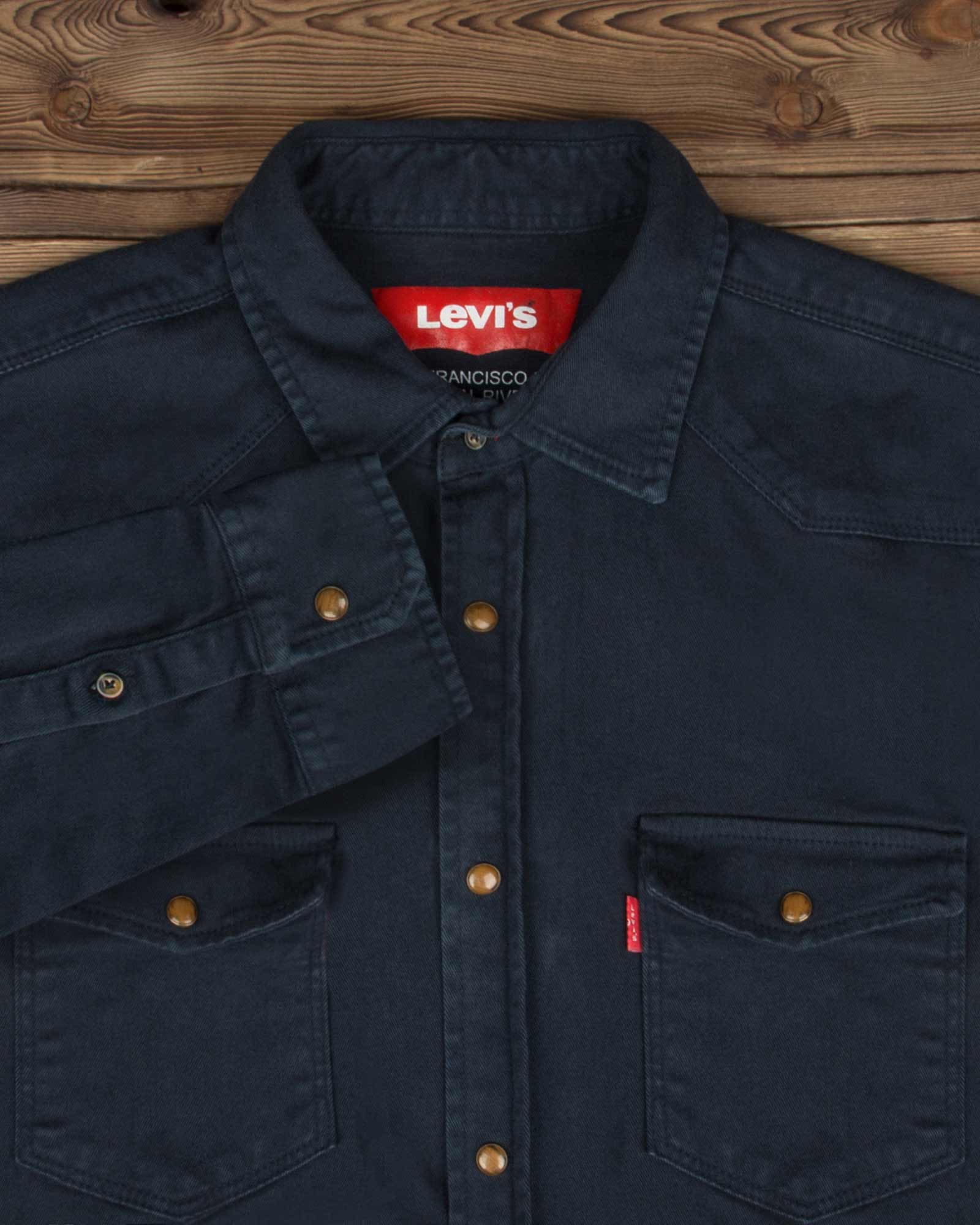 پیراهن مردانه کتان آستین بلند - سرمه ای تیره - یقه مردانه و جیب ها