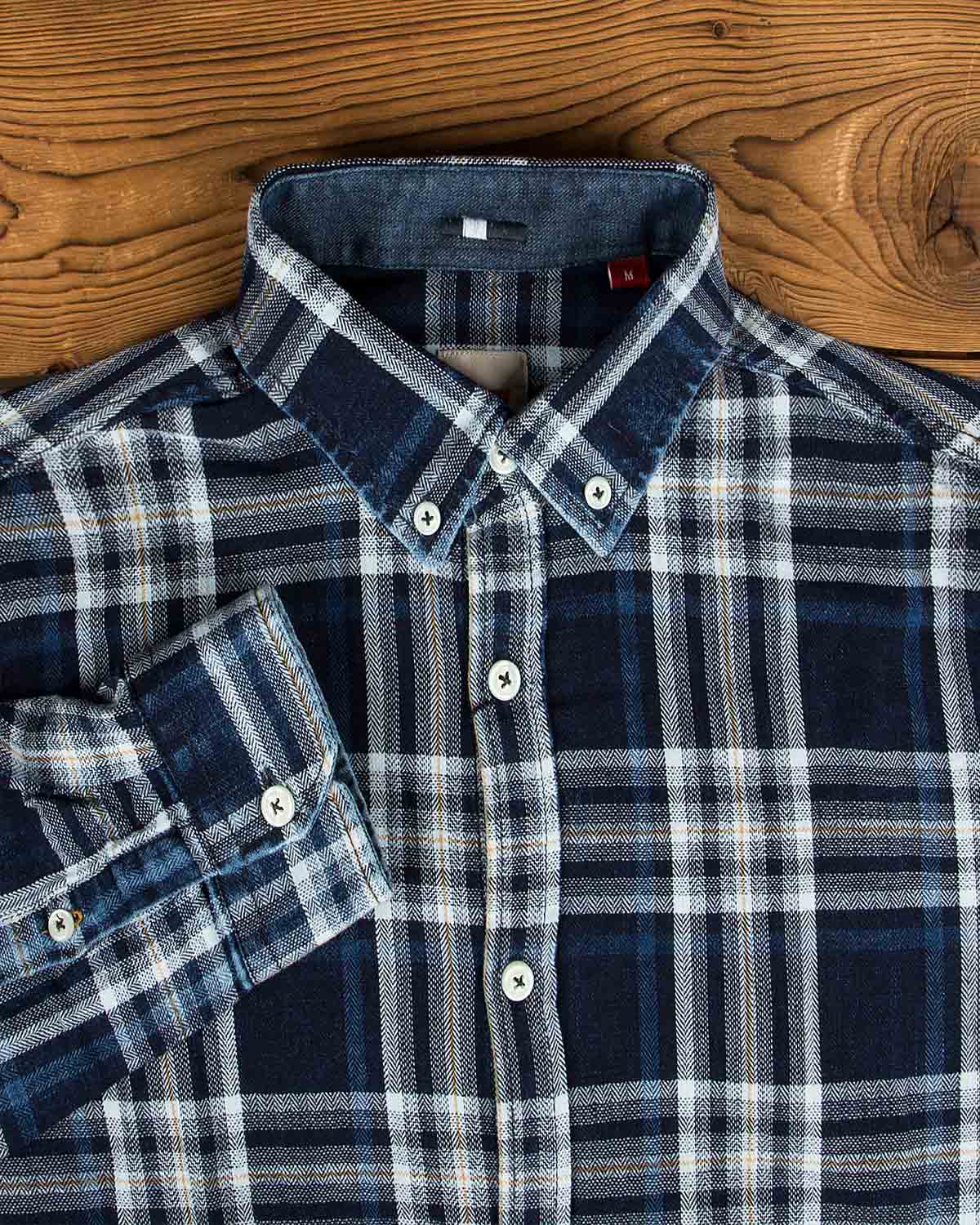 پیراهن مردانه جین چهارخانه - سرمه‌ای تیره سفید - یقه مردانه