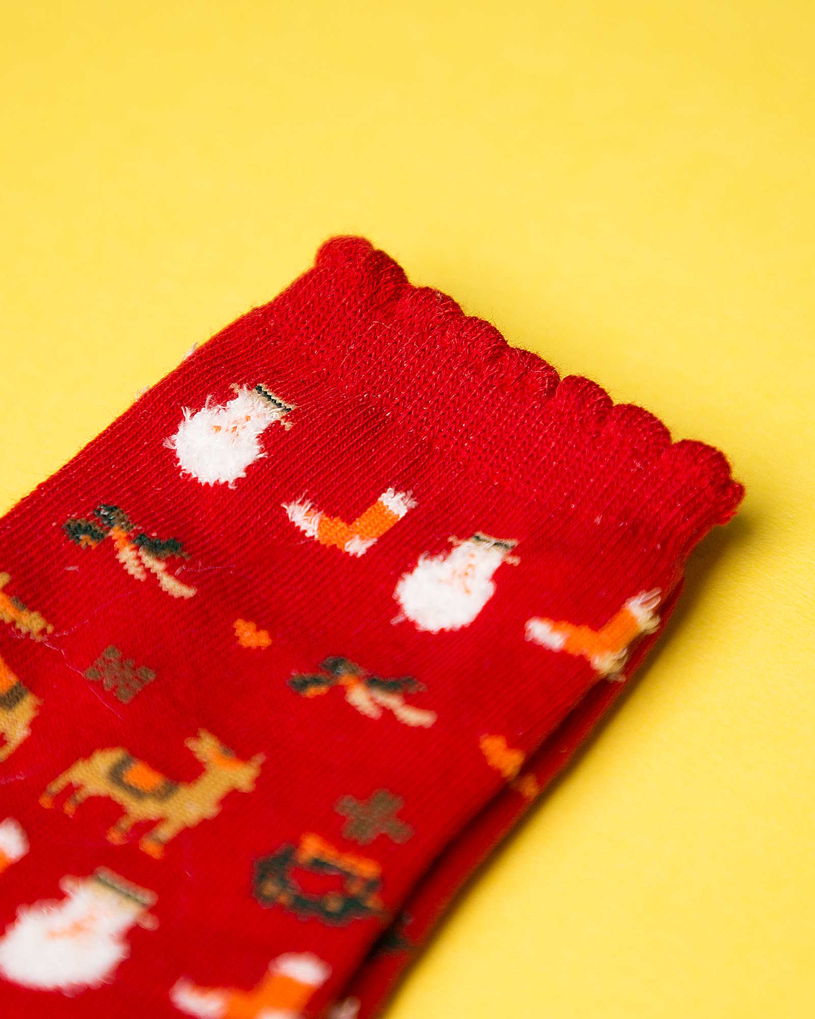 جوراب نخی طرحدار کریسمس-دیتیل