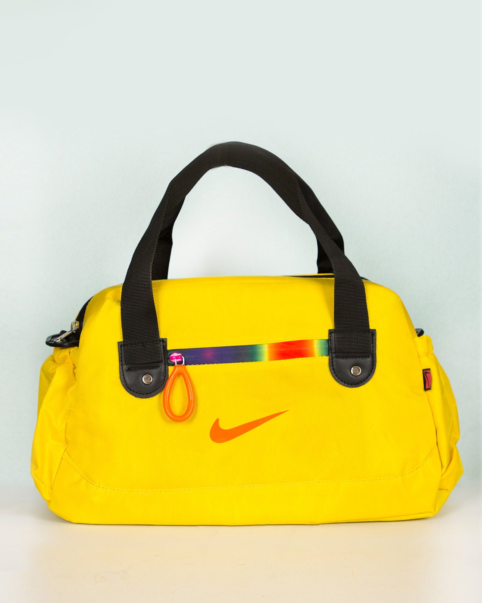 ساک ورزشی طرح نایک - زرد - رو به رو