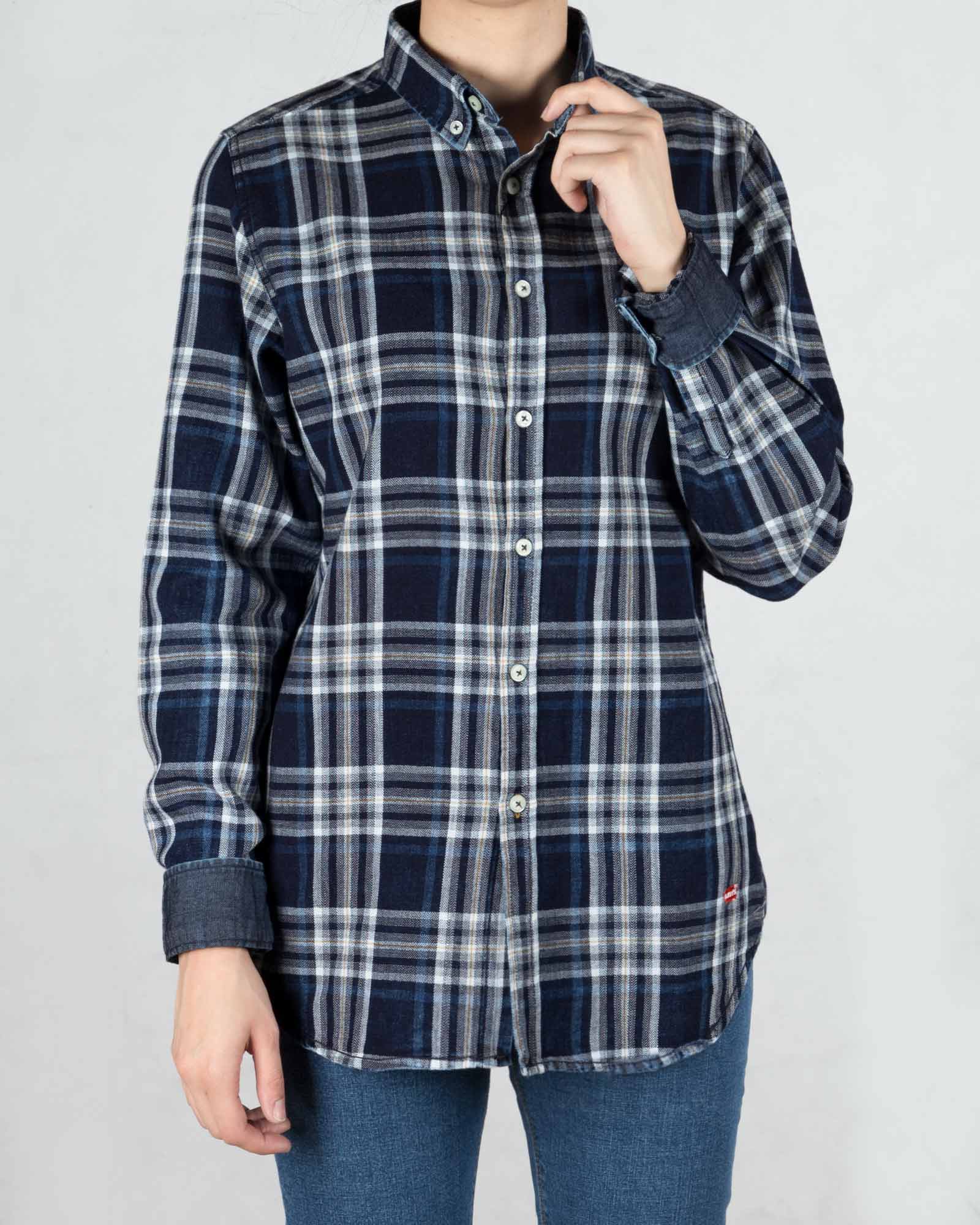 شومیز چهارخانه جین - سرمه‌ای تیره سفید - رو به رو