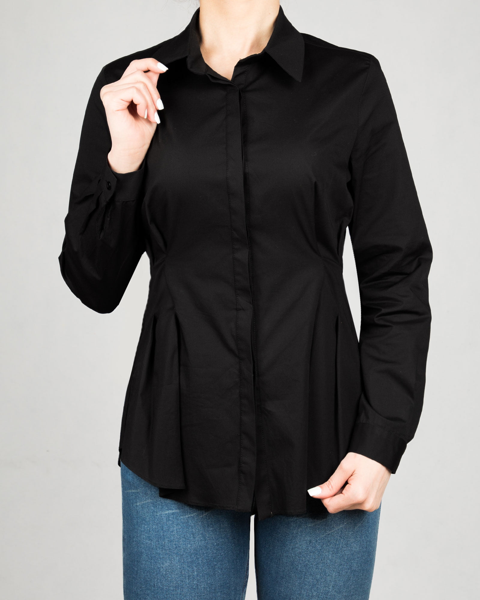 شومیز زنانه یقه ایستاده-مشکی-روبه-رو