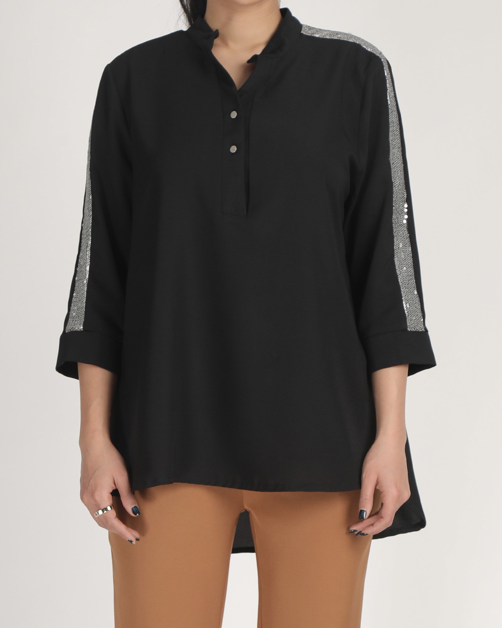 شومیز مجلسی سایز بزرگ کرپ - مشکی - رو به رو