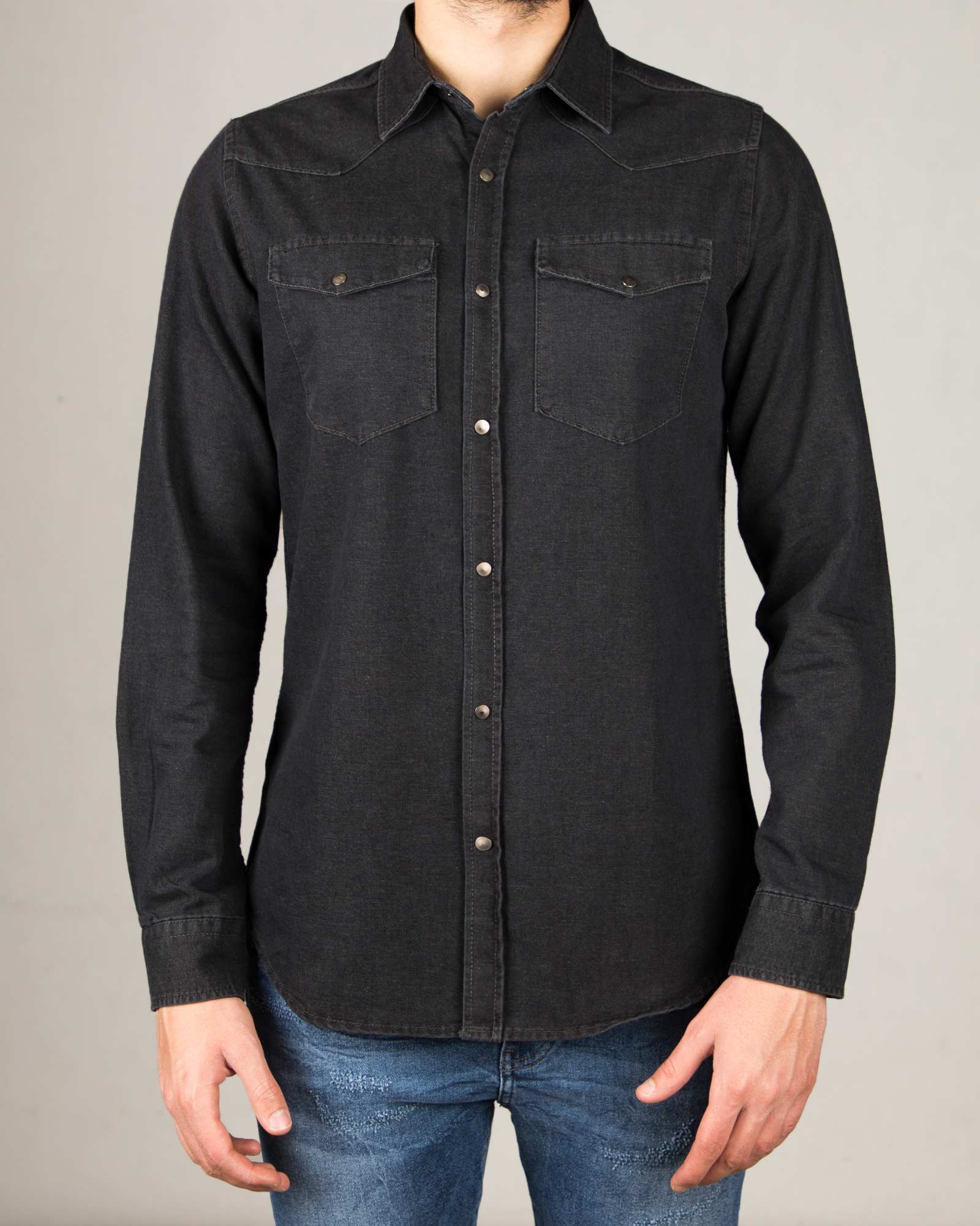 پیراهن لی مشکی-مشکی-روبه رو