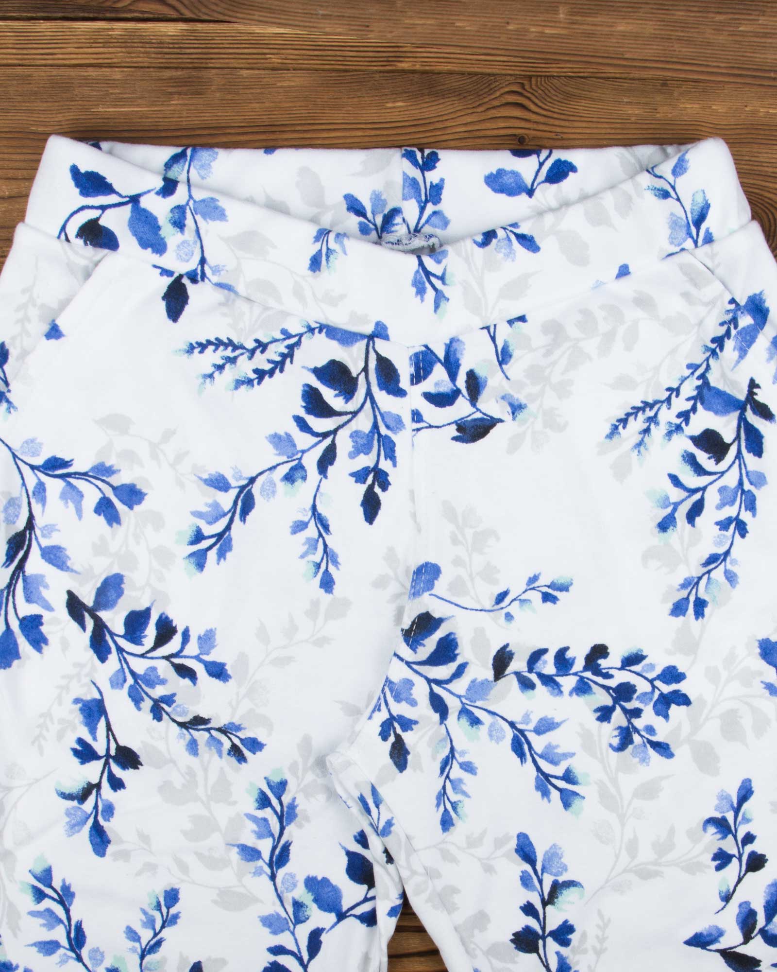 ست بلوز شلوار طرح دار زنانه- سفید - بالاتنه