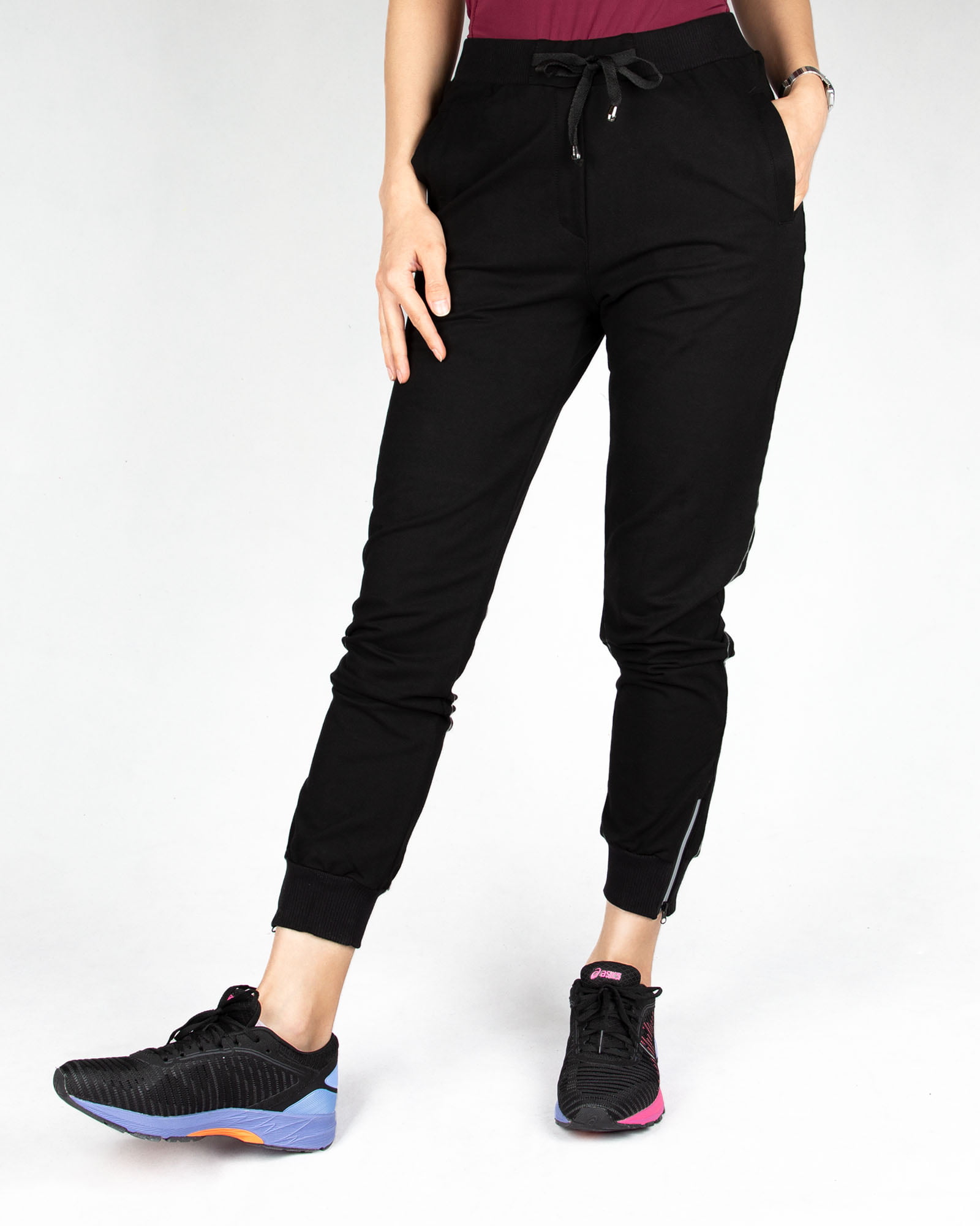 شلوار اسلش زنانه مشکی- روبه-رو