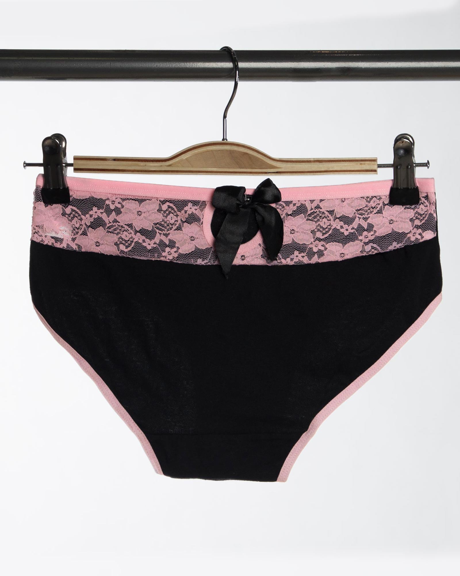 شورت زنانه ساده- مشکی- پشت