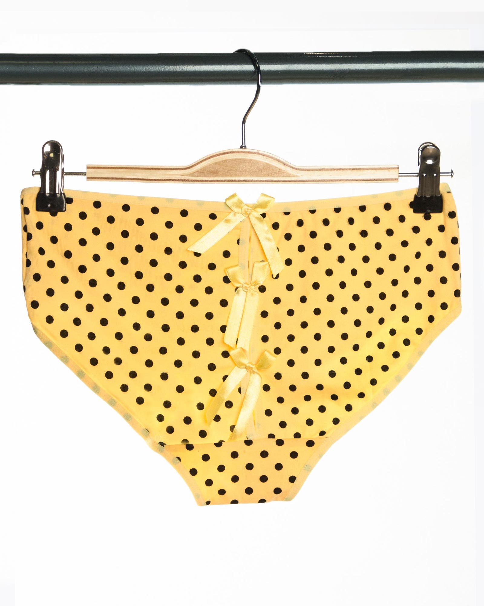 شورت زنانه طرحدار اسلیپ - زرد-پشت